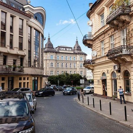 Lovely Apartment On Drahomanova Street Lviv Kültér fotó