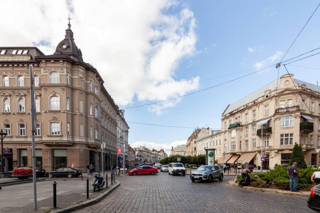 Lovely Apartment On Drahomanova Street Lviv Kültér fotó