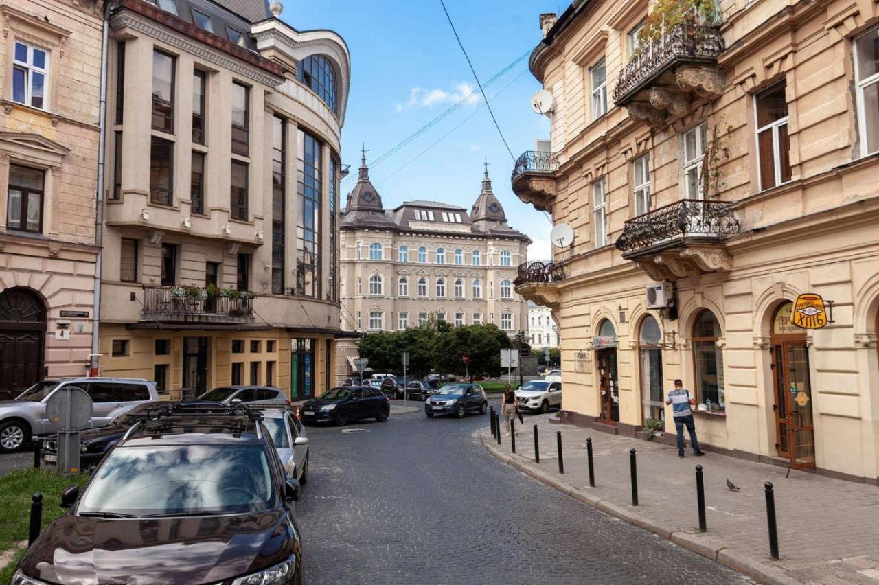 Lovely Apartment On Drahomanova Street Lviv Kültér fotó